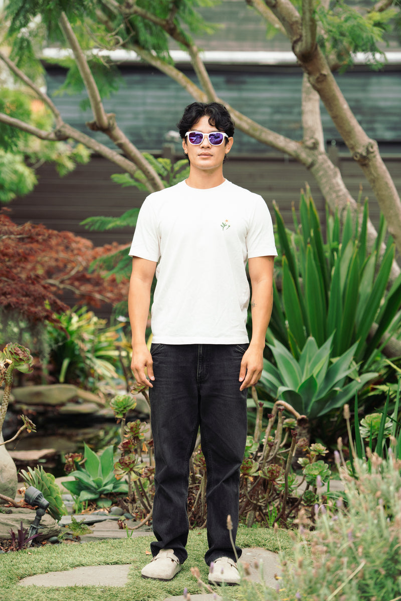 Extra photo for Belmont Polarized in Matte White