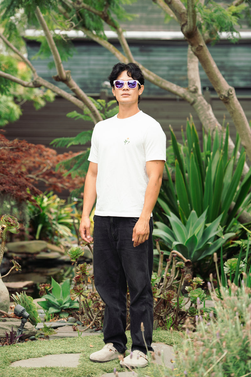 Extra photo for Belmont Polarized in Matte White