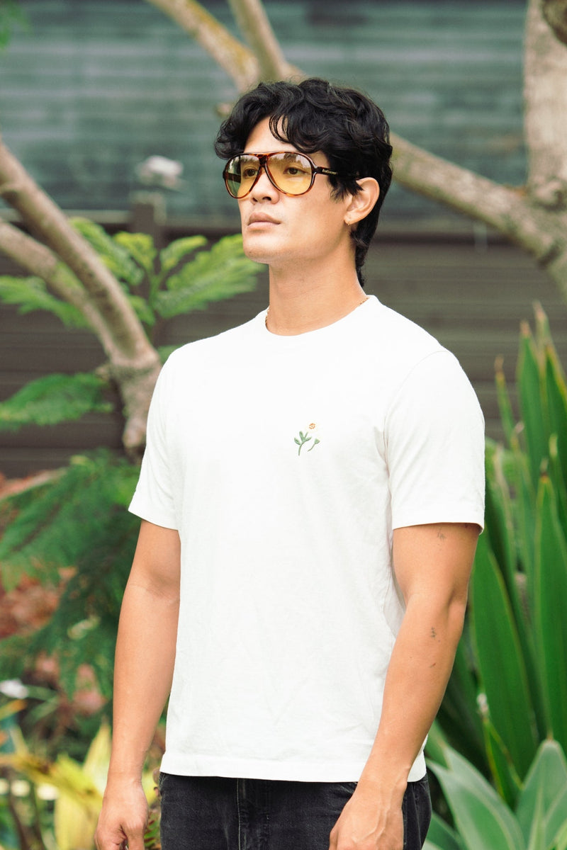 Extra photo for Original Aviator in Demi-Tortoise with MoonShade Lenses