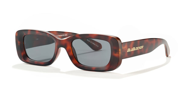 Mākena in Demi-Tortoise with HD Gray Lenses