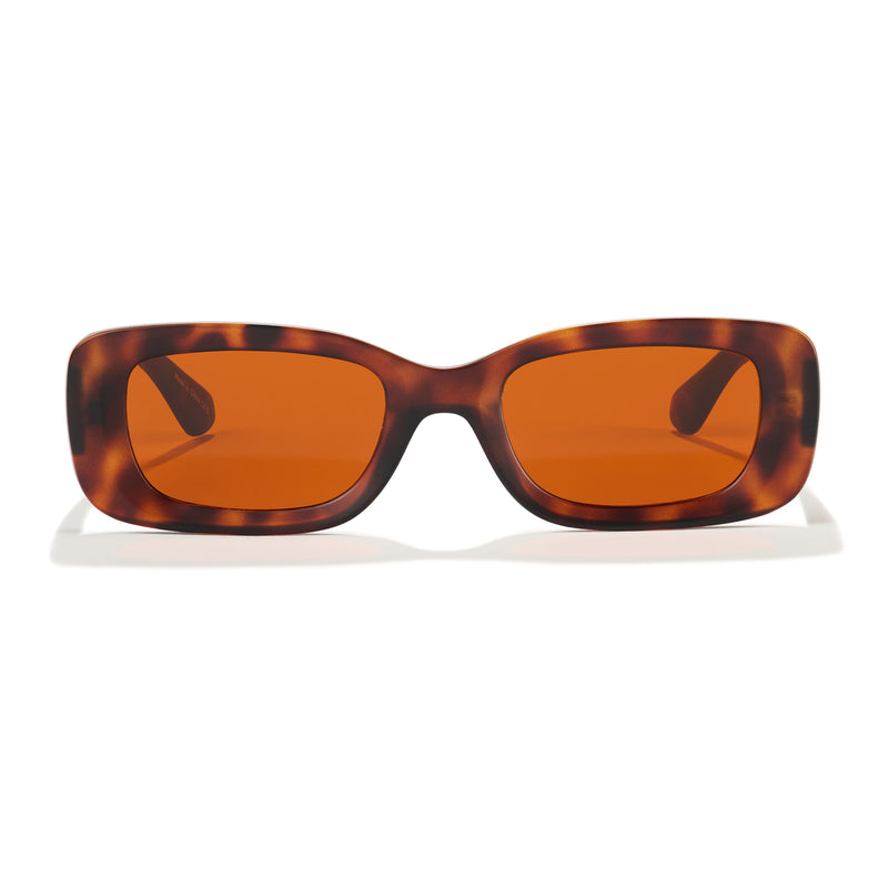 Mākena in Demi-Tortoise