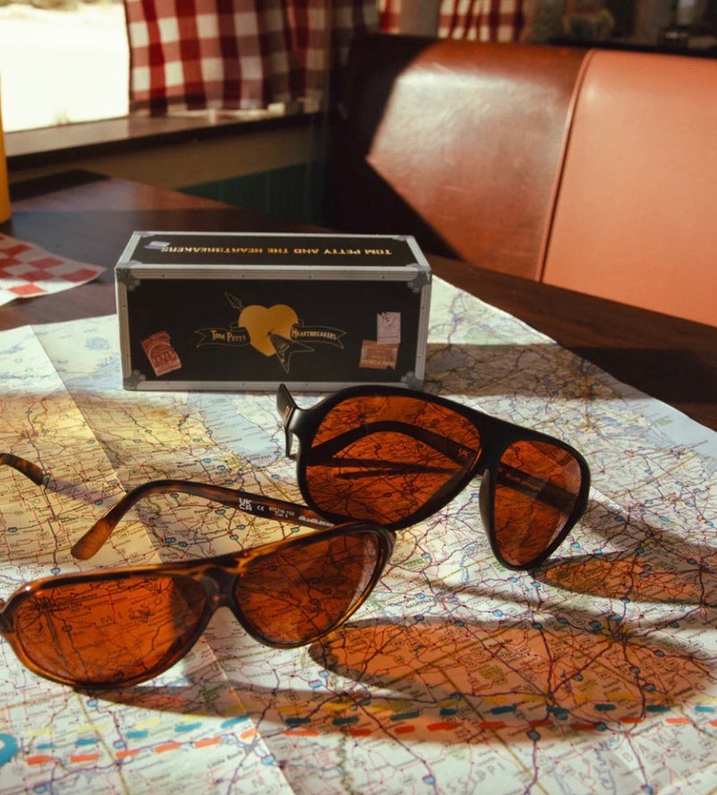 Extra photo for BluBlocker x Tom Petty Original Aviator