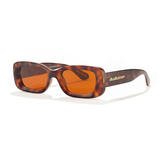 Makena in Demi-Tortoise